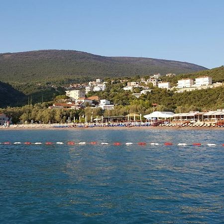 Apartmani Lazarevic Luštica Exteriér fotografie