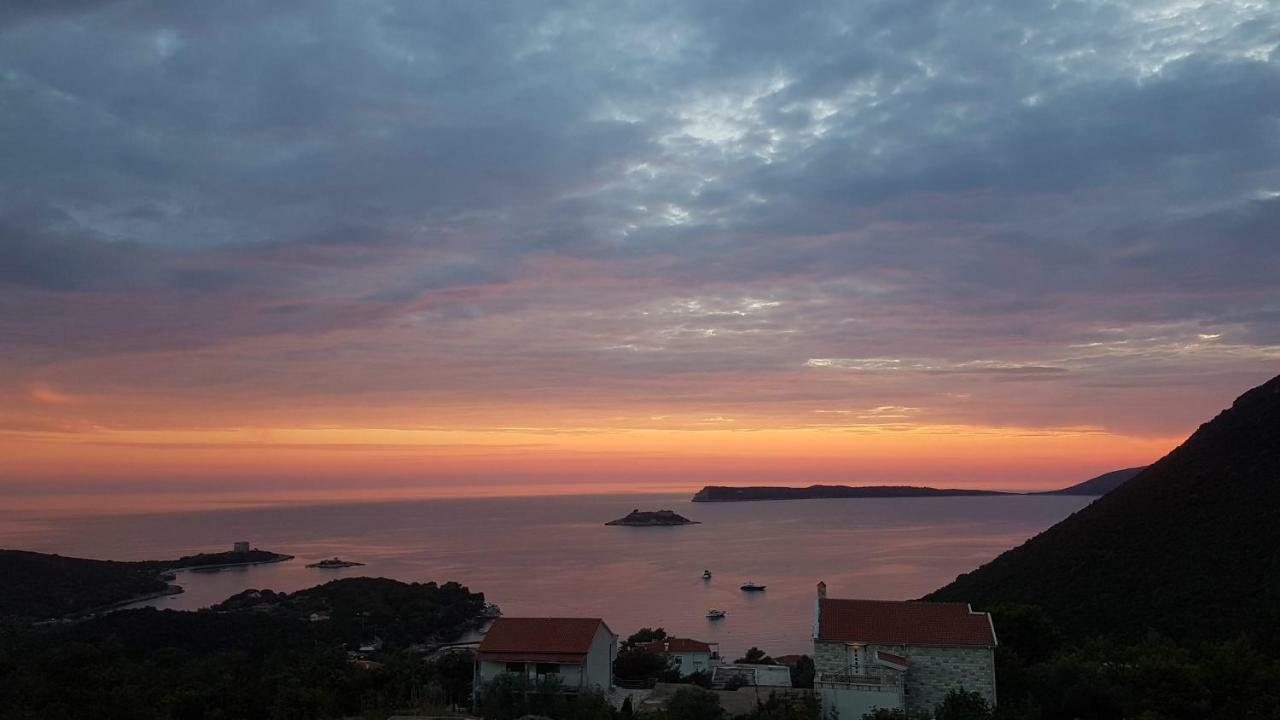 Apartmani Lazarevic Luštica Exteriér fotografie